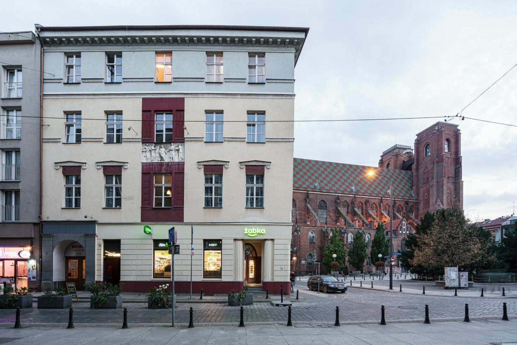 Hostel Krasnal Market Square Wroclaw Exterior photo
